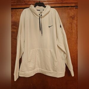 NWOT Nike Therma Fit Hoodie 4X